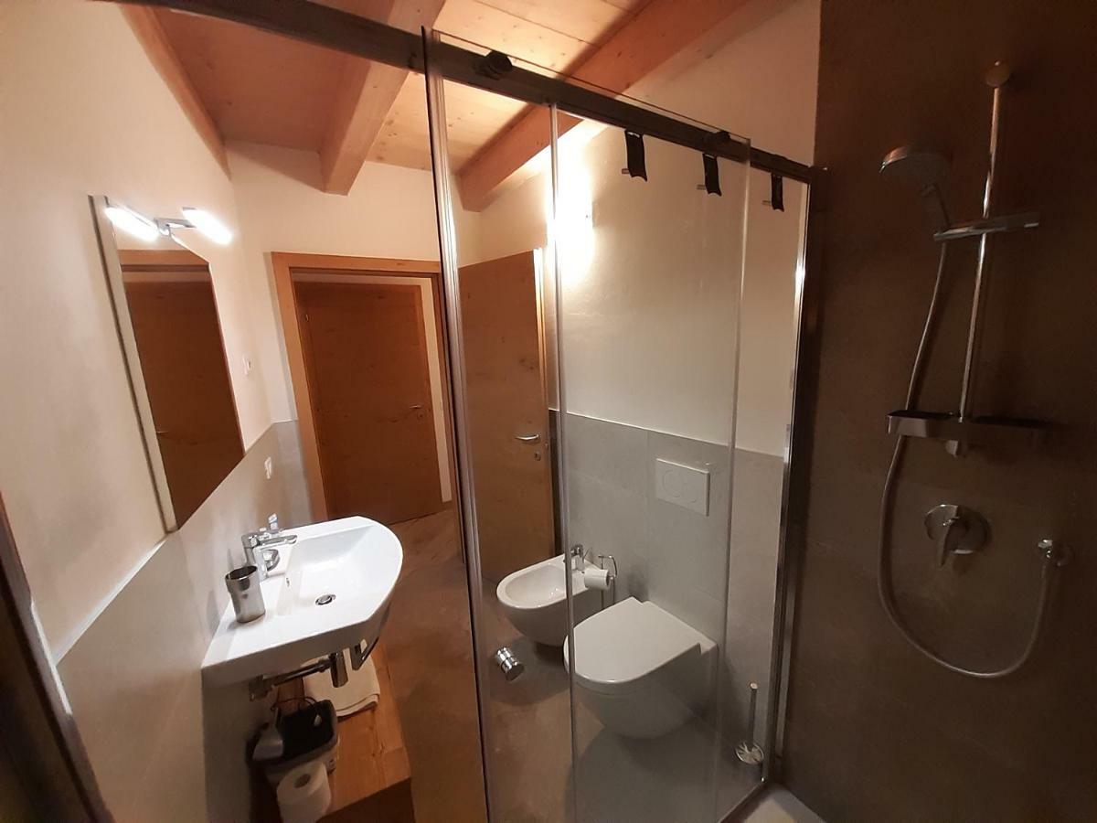 Appartamento Morettina Con Terrazzo Levico Terme Bagian luar foto